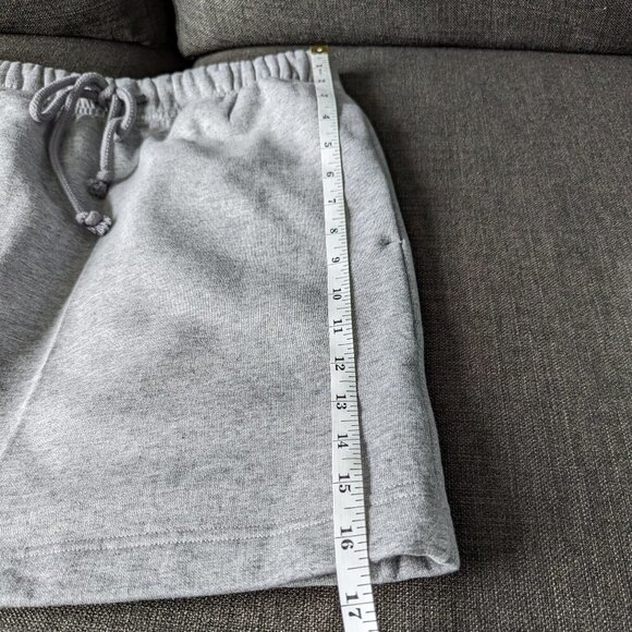 Wilfred Free Aritzia "Free" Fleece Skirt in Heathered Dover Grey - Picture 6 of 8